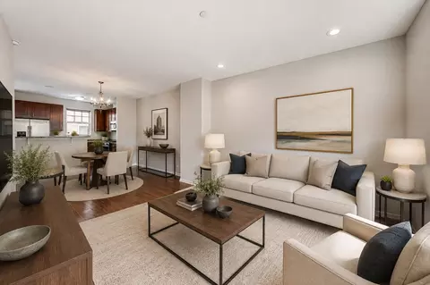 Living - 309 Western Ave, Des Plaines, IL 60016 photo 4 of 8