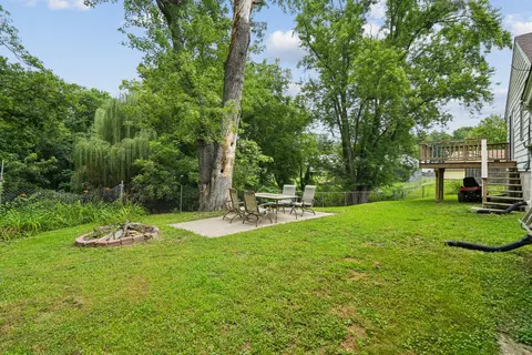 Exterior - 315 7th Ave, Silvis, IL 61282 photo 10 of 10