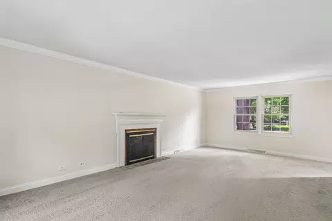 Living - 1053 Laurel Ln, Naperville, IL 60540 photo 3 of 8