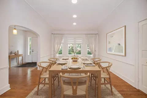 Dining - 1102 Jackson Ave, River Forest, IL 60305 photo 1 of 2