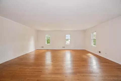 Living - 1102 Jackson Ave, River Forest, IL 60305 photo 8 of 8