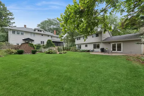 Exterior - 117 E Madison Ave, Wheaton, IL 60187 photo 3 of 4