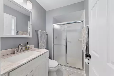 Bath - 117 E Madison Ave, Wheaton, IL 60187 photo 2 of 3