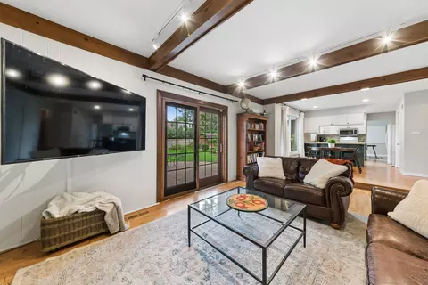 Living - 117 E Madison Ave, Wheaton, IL 60187 photo 3 of 4
