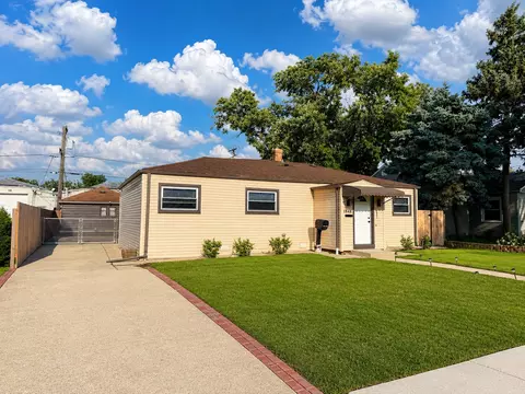 1643 N 43rd Ave, Stone Park, IL 60165