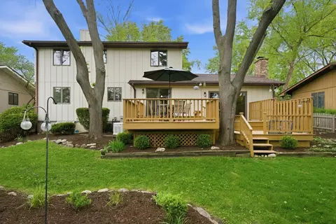 Exterior - 313 Bell Dr, Cary, IL 60013 photo 4 of 8