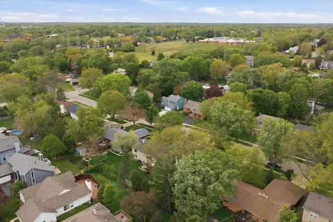 View/Area - 313 Bell Dr, Cary, IL 60013 photo 2 of 4