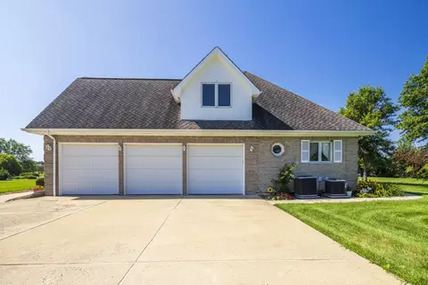 Exterior - 26618 S Winfield Rd, Monee, IL 60449 photo 15 of 19