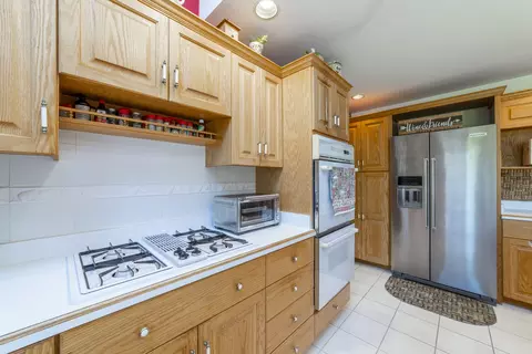 Kitchen - 26618 S Winfield Rd, Monee, IL 60449 photo 9 of 9