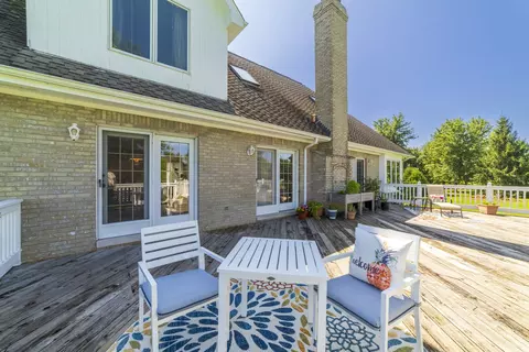 Exterior - 26618 S Winfield Rd, Monee, IL 60449 photo 7 of 19