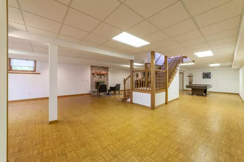 Living - 26618 S Winfield Rd, Monee, IL 60449 photo 2 of 4