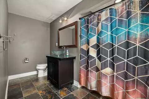 Bath - 310 E Jefferson St, Morris, IL 60450 photo 3 of 5