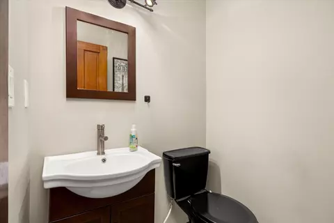 Bath - 310 E Jefferson St, Morris, IL 60450 photo 1 of 5