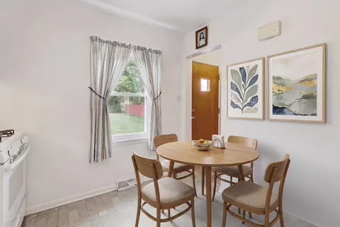 Dining - 516 N Irving Ave, Hillside, IL 60162 photo 1 of 1