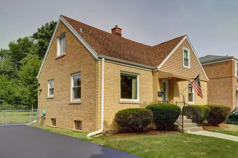 Exterior - 516 N Irving Ave, Hillside, IL 60162 photo 2 of 7