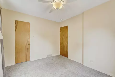 Bedroom - 516 N Irving Ave, Hillside, IL 60162 photo 3 of 6