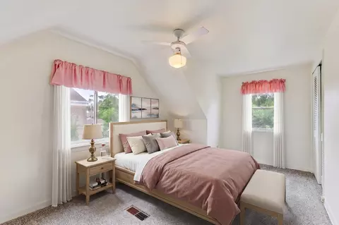 Bedroom - 516 N Irving Ave, Hillside, IL 60162 photo 4 of 6