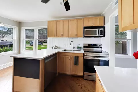 Kitchen - 3309 Ruby St, Franklin Park, IL 60131 photo 2 of 3