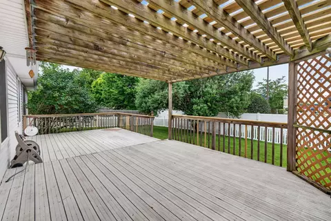 Exterior - 4711 Mallard Ln, Plainfield, IL 60586 photo 9 of 10