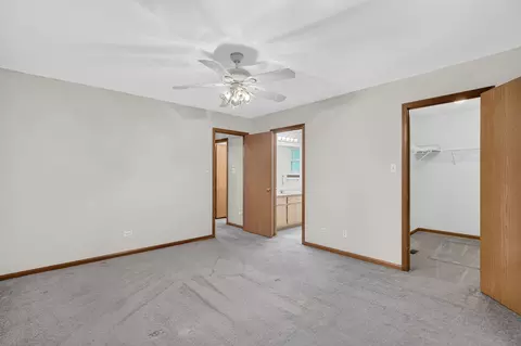 Bedroom - 4711 Mallard Ln, Plainfield, IL 60586 photo 2 of 6