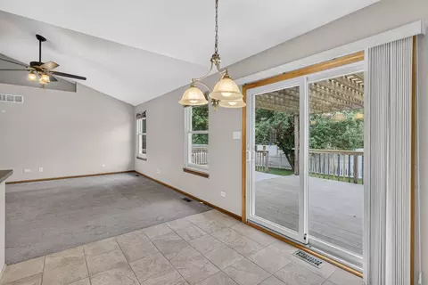 Living - 4711 Mallard Ln, Plainfield, IL 60586 photo 5 of 5