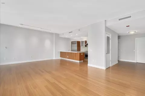 Living - 340 E Randolph St #4802, Chicago, IL 60601 photo 5 of 6