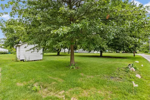 Exterior - 104 S Maple St, Reddick, IL 60961 photo 4 of 4