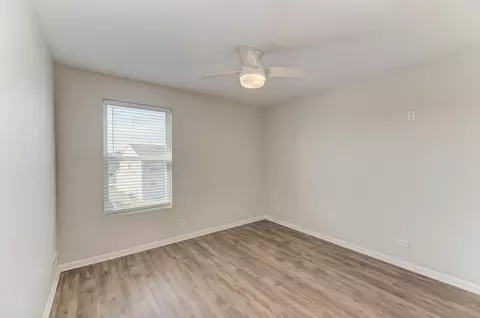 Bedroom - 1515 Elysium Dr, Minooka, IL 60447 photo 3 of 8