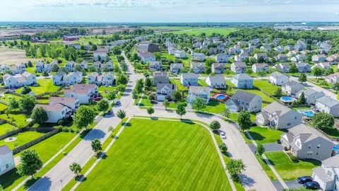 View/Area - 1515 Elysium Dr, Minooka, IL 60447 photo 3 of 7