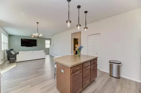 Kitchen - 1515 Elysium Dr, Minooka, IL 60447 photo 5 of 5