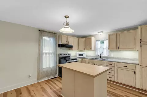 Kitchen - 205 E South St, Mansfield, IL 61854 photo 2 of 5