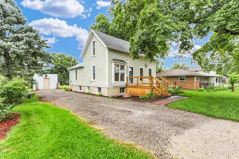 Other - 205 E South St, Mansfield, IL 61854 photo 3 of 9