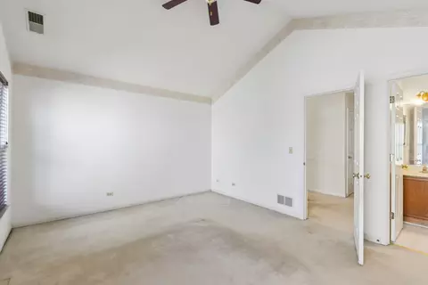 Bedroom - 4051 Tansy Rd, Aurora, IL 60504 photo 3 of 11
