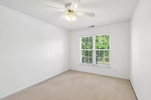 Bedroom - 4051 Tansy Rd, Aurora, IL 60504 photo 6 of 11