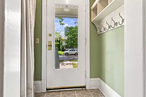 Entry Way - 908 S Fell Ave, Normal, IL 61761 photo 1 of 2