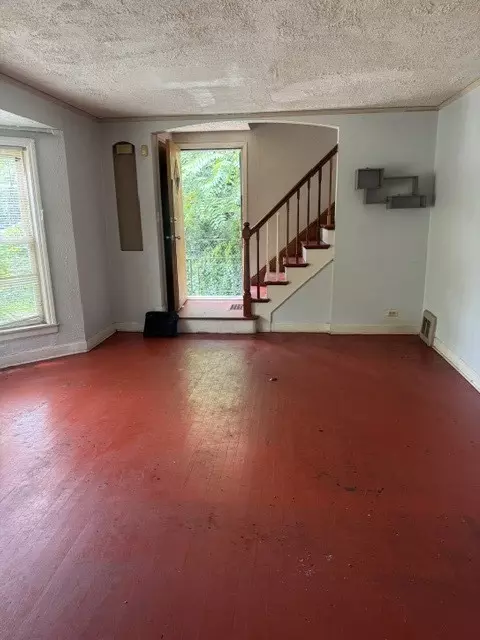 Living - 2514 E 97th St, Chicago, IL 60617 photo 2 of 3