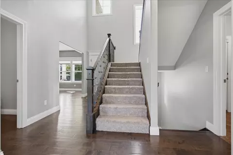 Entry Way - 205 Eldon Dr, Downs, IL 61736 photo 1 of 10