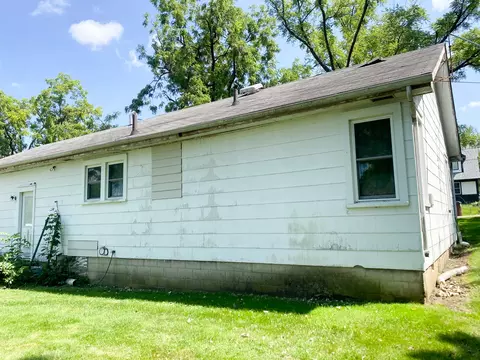 Exterior - 10844 Carpenter St, Mokena, IL 60448 photo 2 of 5
