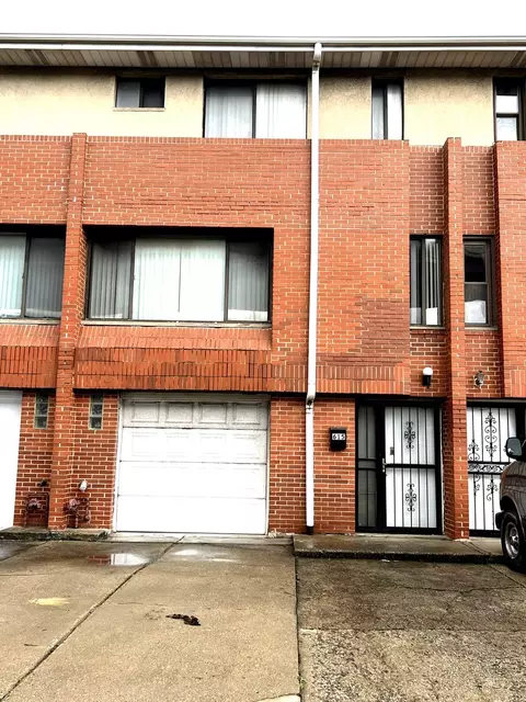 615 W 25th Pl, Chicago, IL 60616