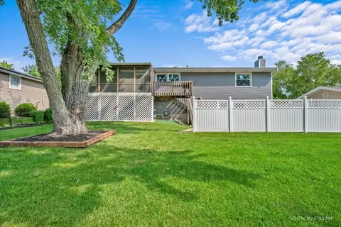 Other - 1255 Mayfield Ln, Hoffman Estates, IL 60169 photo 4 of 5