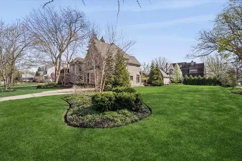 531 Ravine Rd, Hinsdale, IL 60521