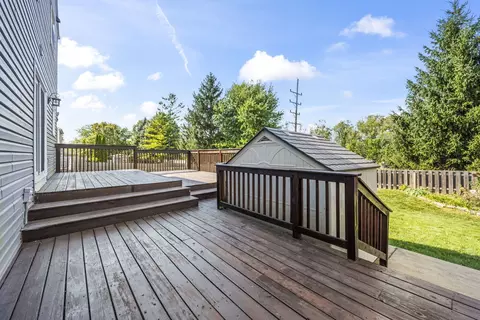 Exterior - 2072 Norwich Dr, Bartlett, IL 60103 photo 6 of 8
