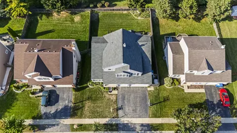 View/Area - 2072 Norwich Dr, Bartlett, IL 60103 photo 2 of 5
