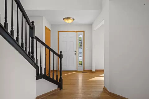 Entry Way - 2072 Norwich Dr, Bartlett, IL 60103 photo 1 of 1