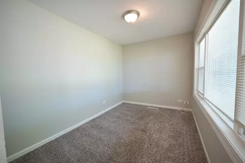 Bedroom - 2703 Cardinal Dr, Rolling Meadows, IL 60008 photo 1 of 4
