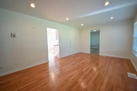 Living - 2703 Cardinal Dr, Rolling Meadows, IL 60008 photo 1 of 1