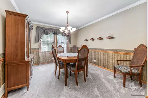 Dining - 1517 Hampton Ct, Naperville, IL 60565 photo 1 of 1
