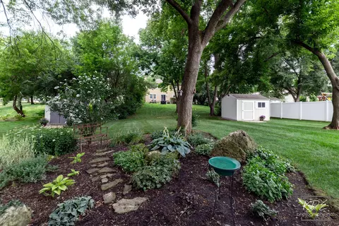 Exterior - 1517 Hampton Ct, Naperville, IL 60565 photo 4 of 7