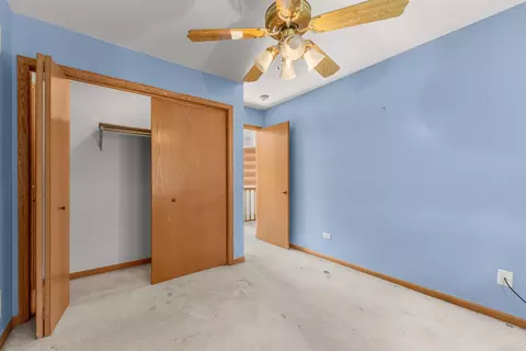 Bedroom - 230 Lakeview Ct, Steger, IL 60475 photo 3 of 6