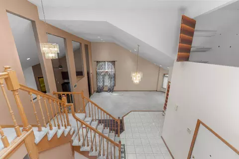 Entry Way - 230 Lakeview Ct, Steger, IL 60475 photo 1 of 2